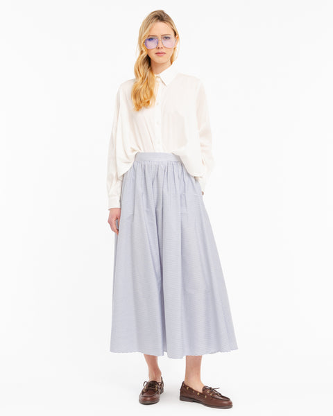 white loose fitting stretch poplin shirt