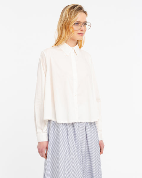 white loose fitting stretch poplin shirt